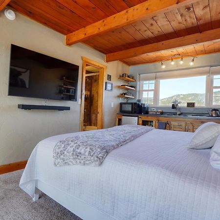 Sunrise Cabin At Highland Meadows Χοτ Σπρινγκς Εξωτερικό φωτογραφία